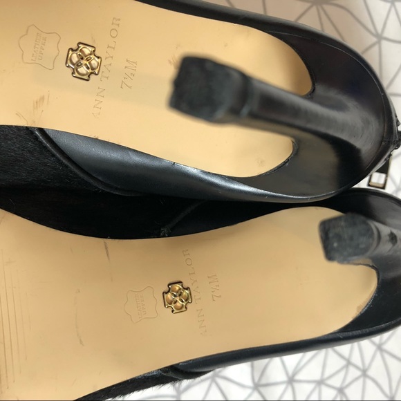 Ann Taylor open toe faux fur heel - Picture 5 of 9